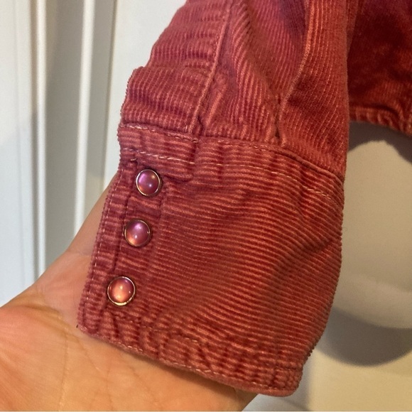 Ladies Vintage Periscope Corduroy Pearl Snap Shirt - Picture 4 of 7
